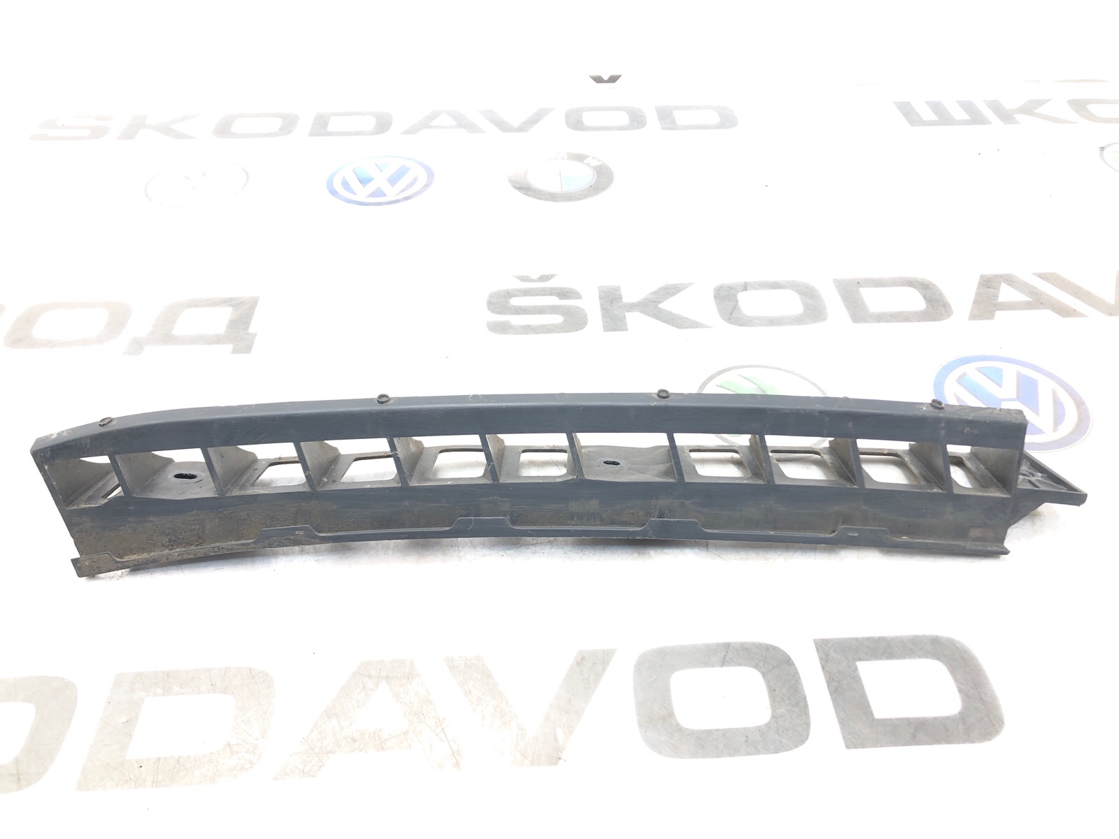 Направляющая бампера, 750 рублей, Москва