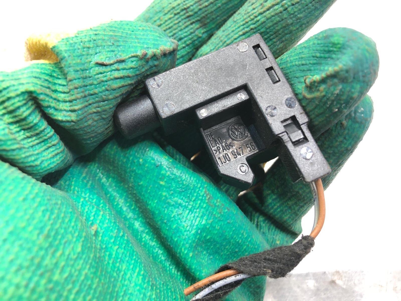 Выключатель концевой стояночного тормоза, 500 рублей, Москва