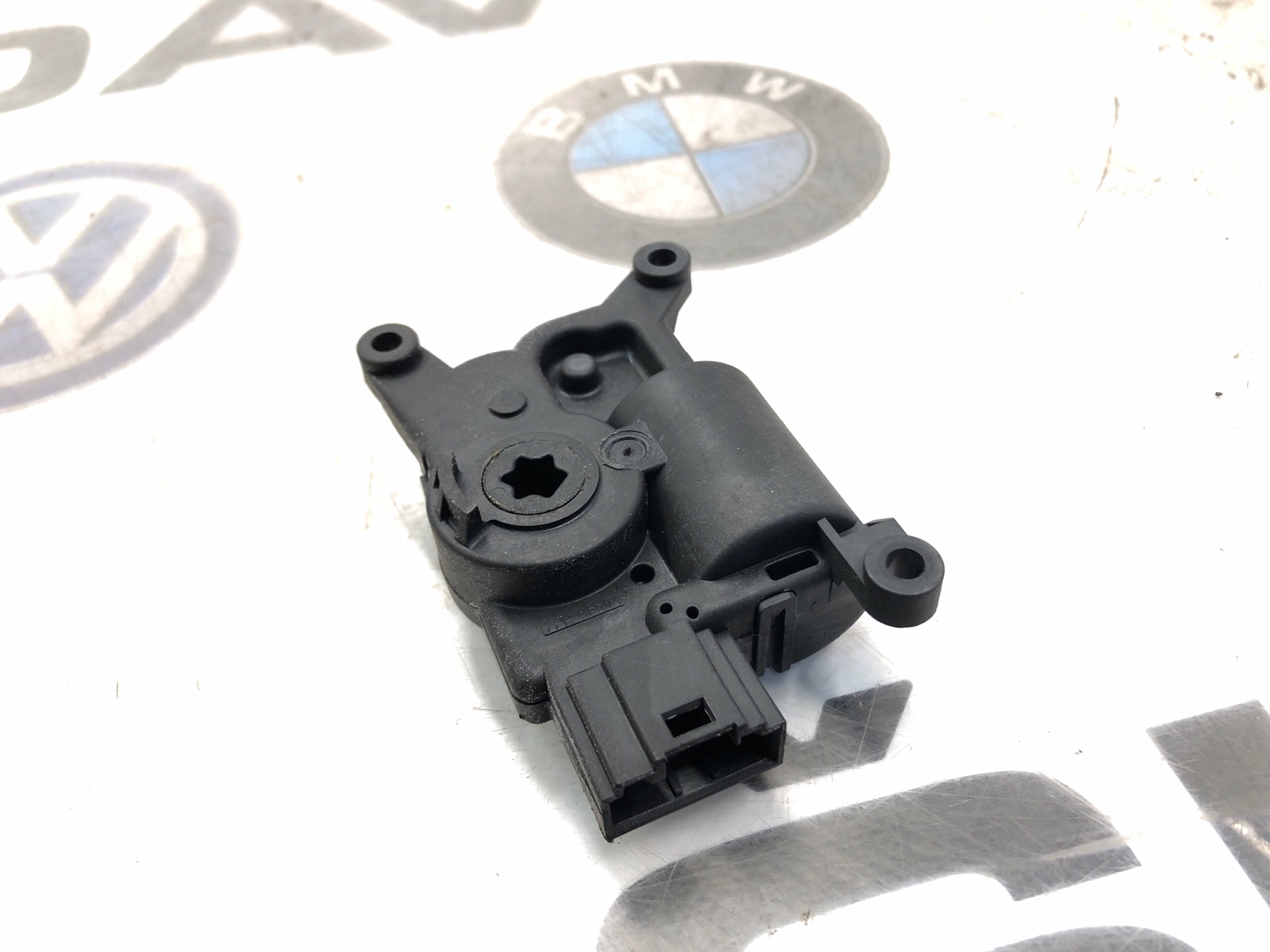 Сервопривод заслонки печки, 2000 рублей, Москва