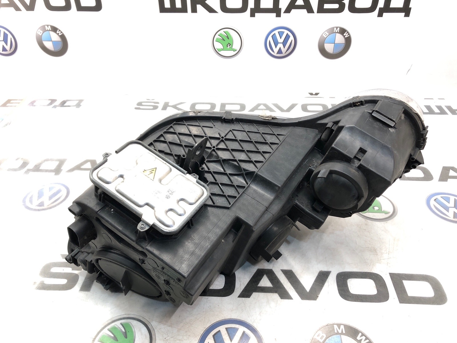 Фара ксенон, 45000 рублей, Москва