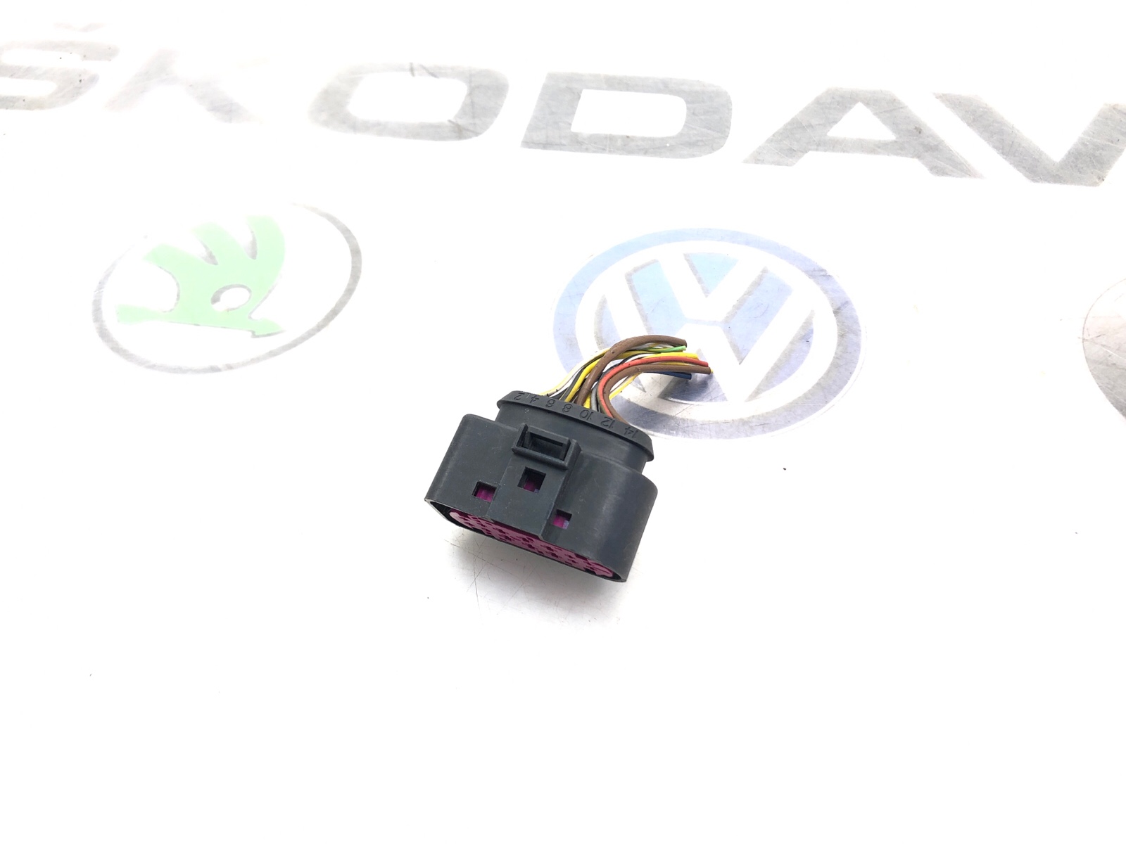 Разъем фары ксенон, 750 рублей, Москва