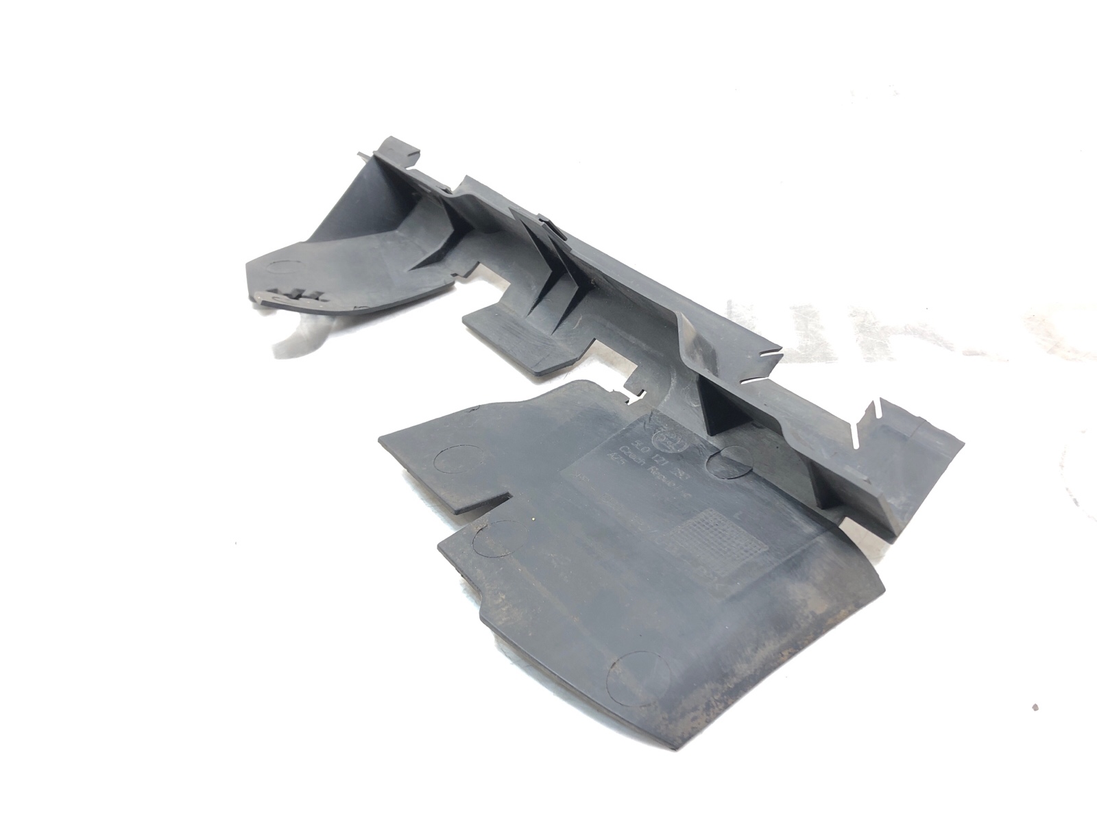 Дефлектор радиатора, 2000 рублей, Москва