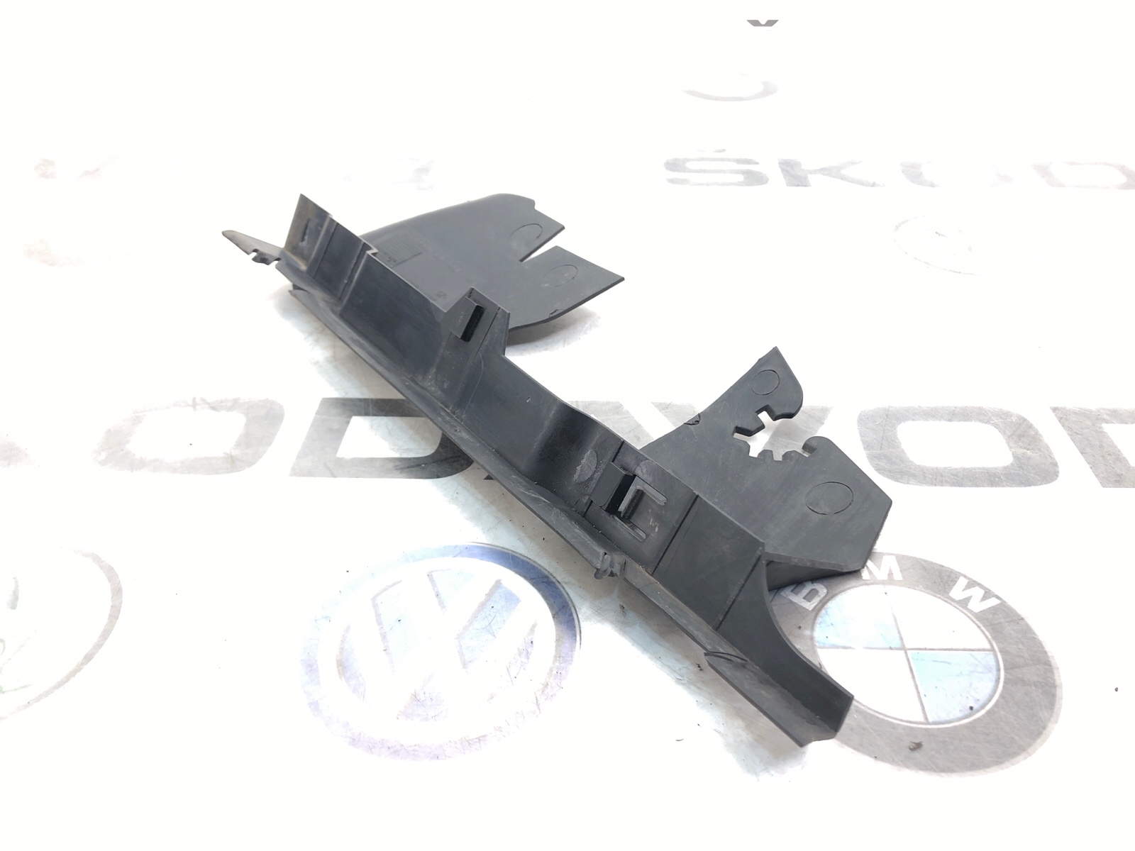 Дефлектор радиатора, 2000 рублей, Москва