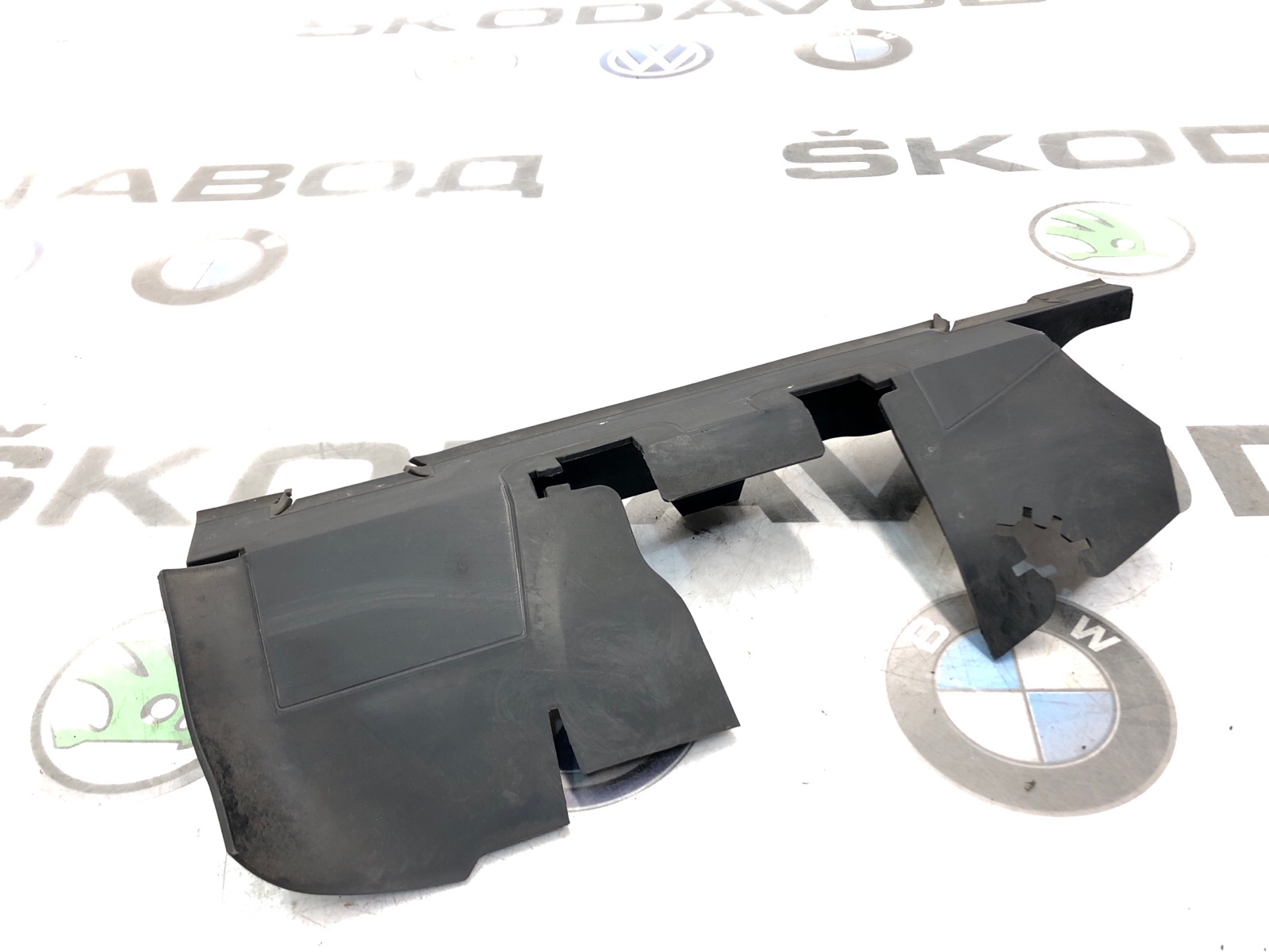 Дефлектор радиатора, 2000 рублей, Москва