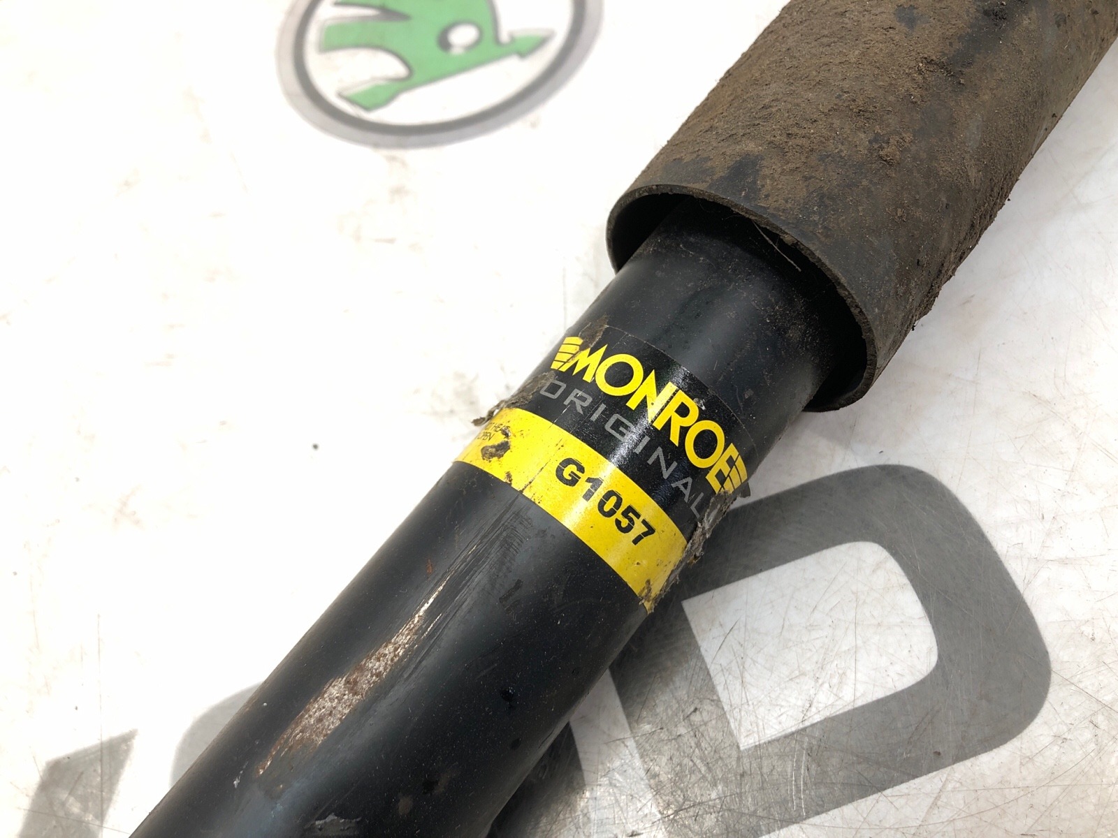 Амортизатор, 1500 рублей, Москва