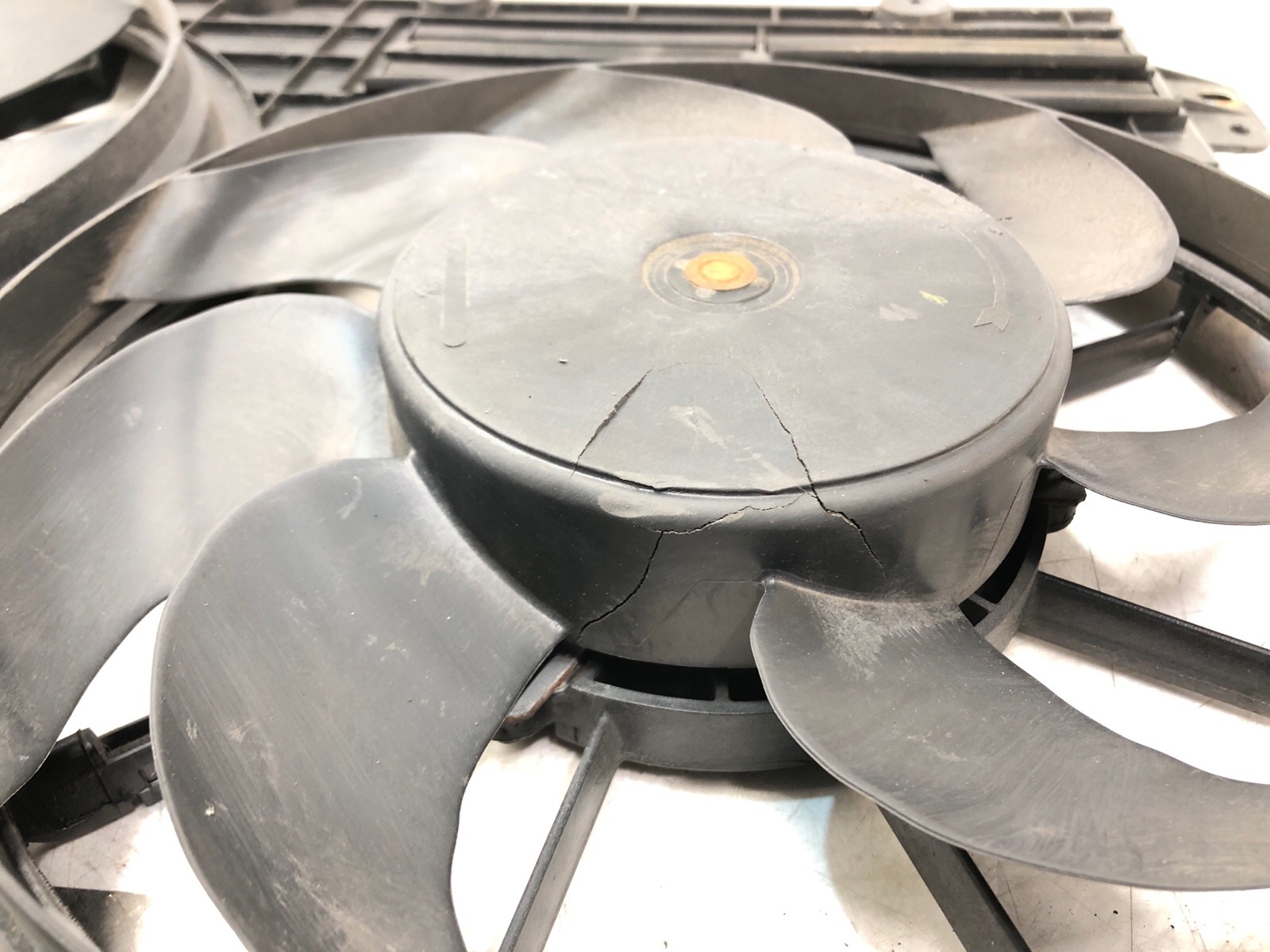 Вентилятор охлаждения радиатора, 6000 рублей, Москва