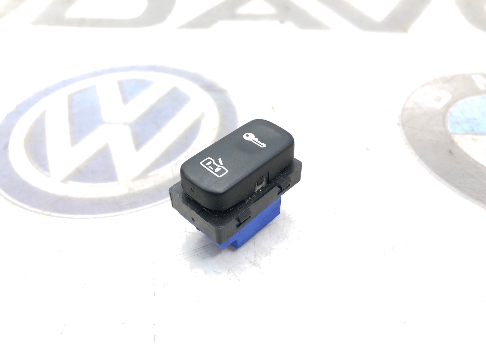 кнопка центрального замка, 1000 рублей, Москва