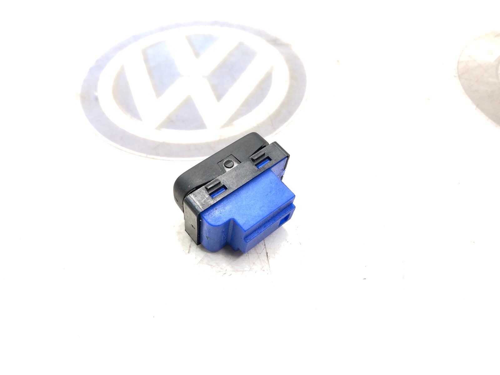 кнопка центрального замка, 1000 рублей, Москва