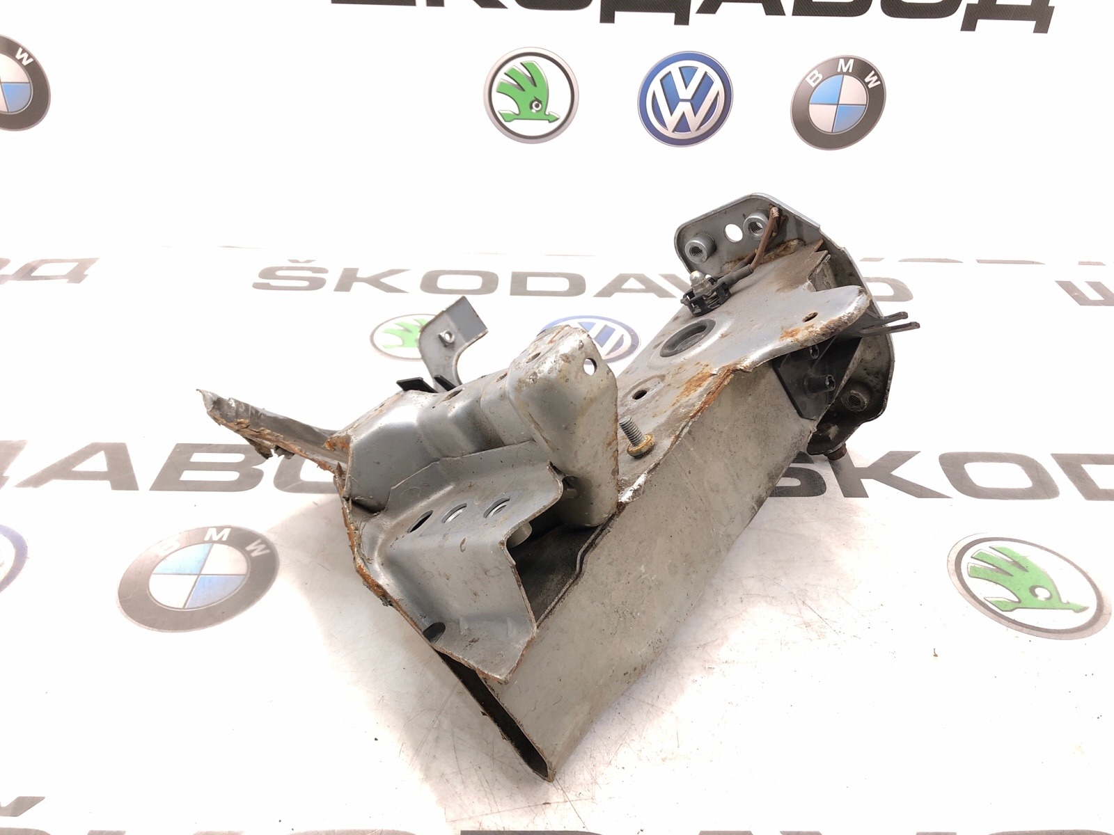 лонжерон, 5000 рублей, Москва