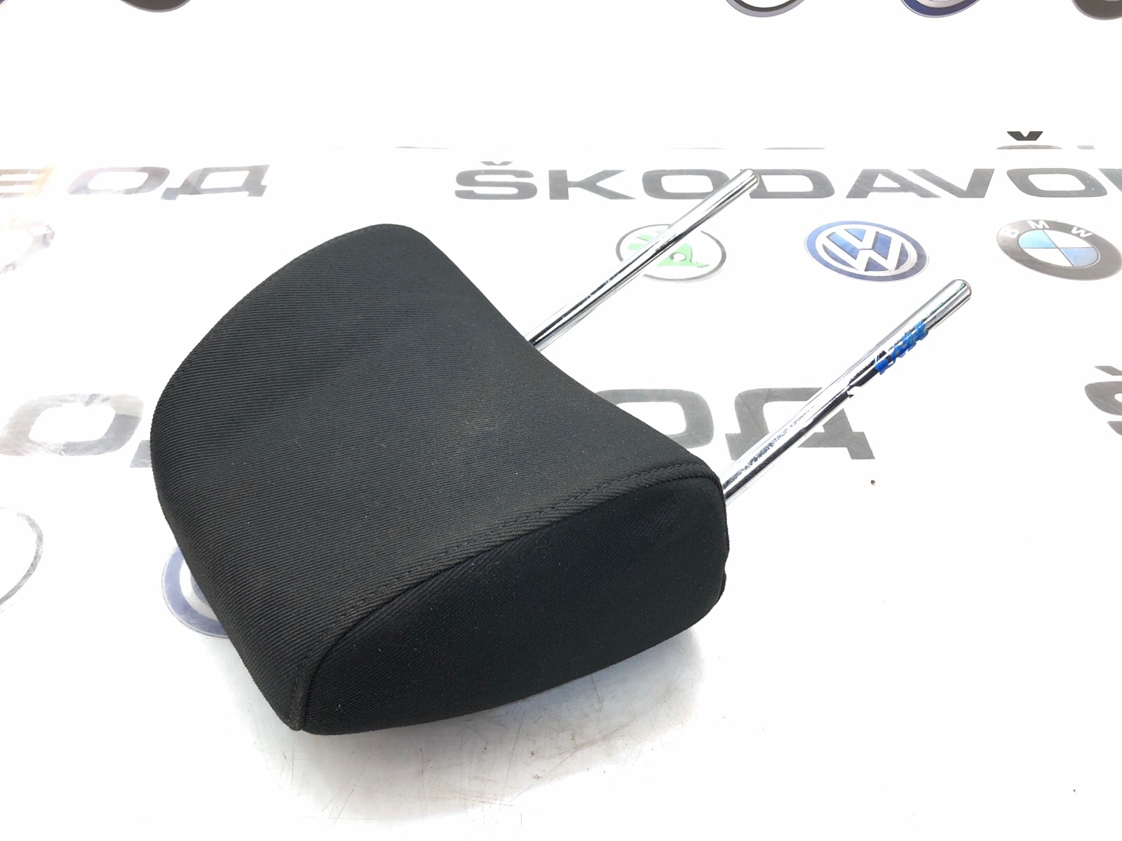 Подголовник, 2000 рублей, Москва