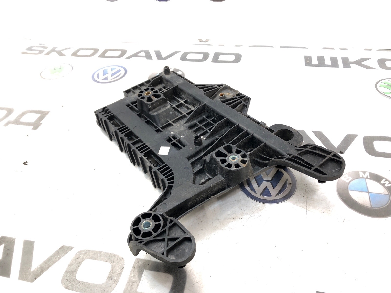 Площадка аккумулятора (АКБ), 1500 рублей, Москва