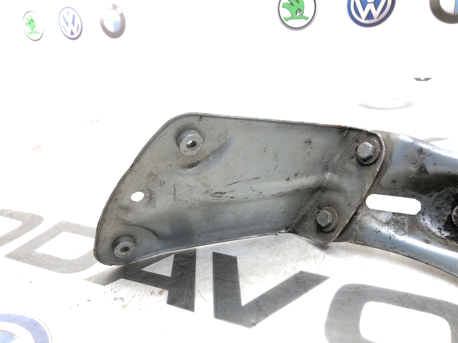 Кронштейн крыла, 2500 рублей, Москва