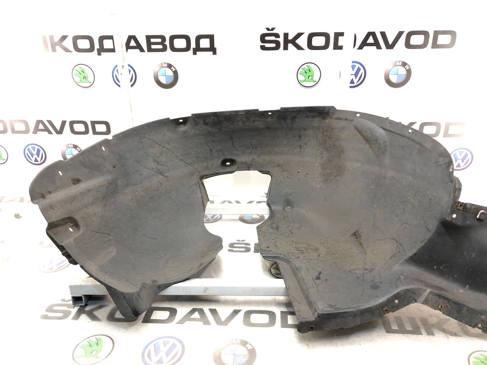 подкрылок, 5000 рублей, Москва