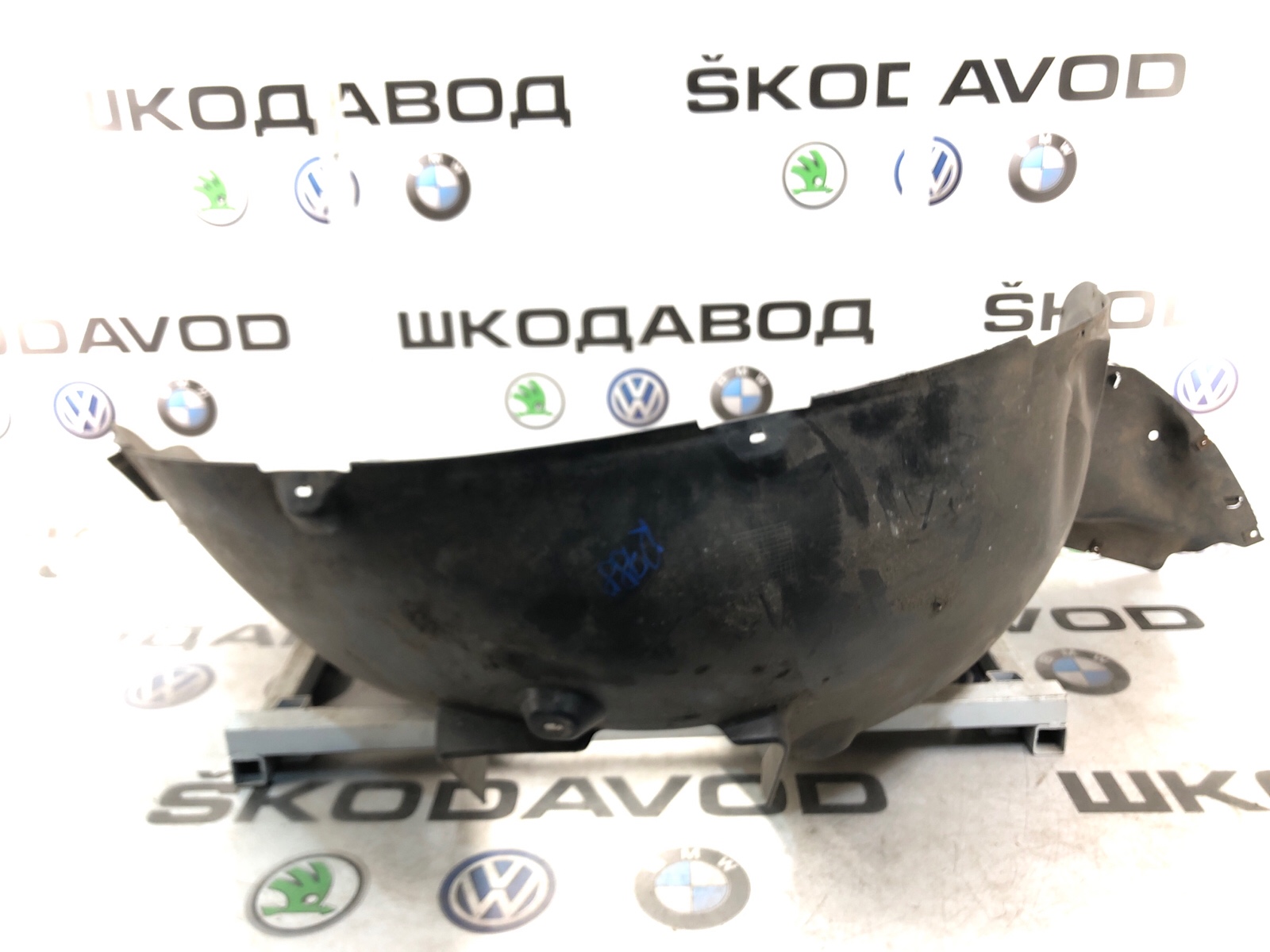 подкрылок, 5000 рублей, Москва