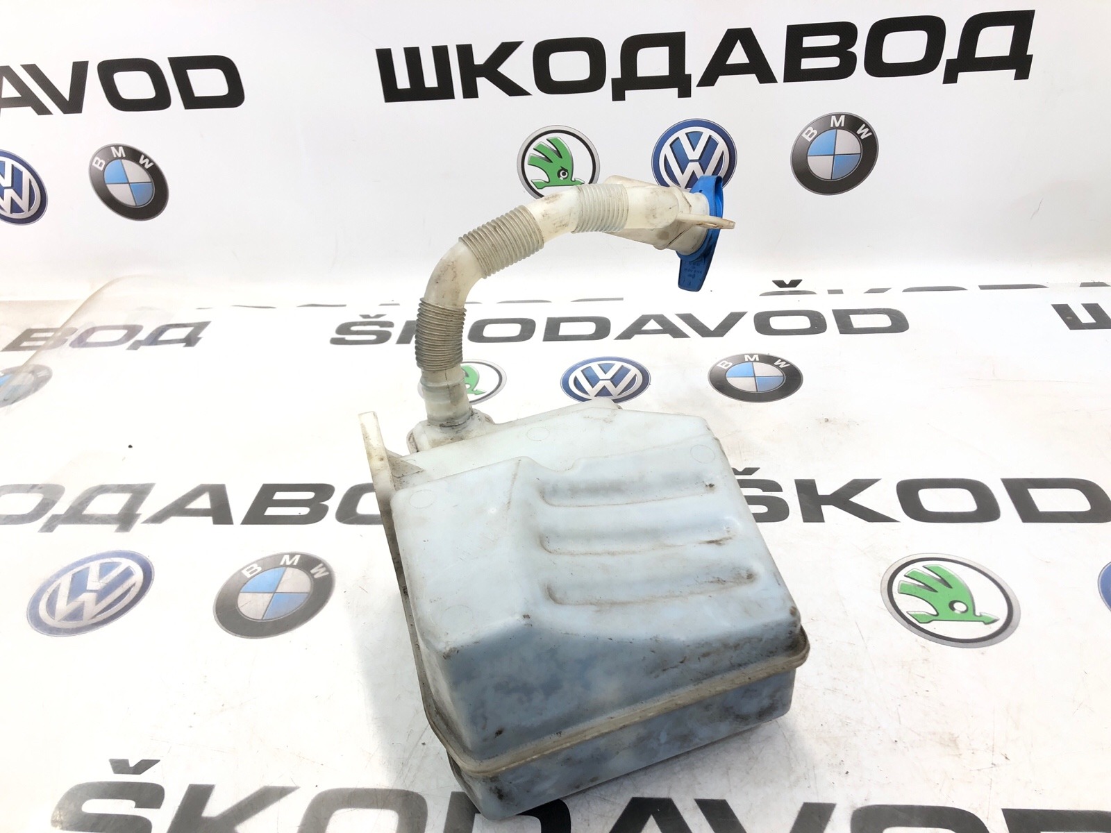 бачок омывателя, 2500 рублей, Москва