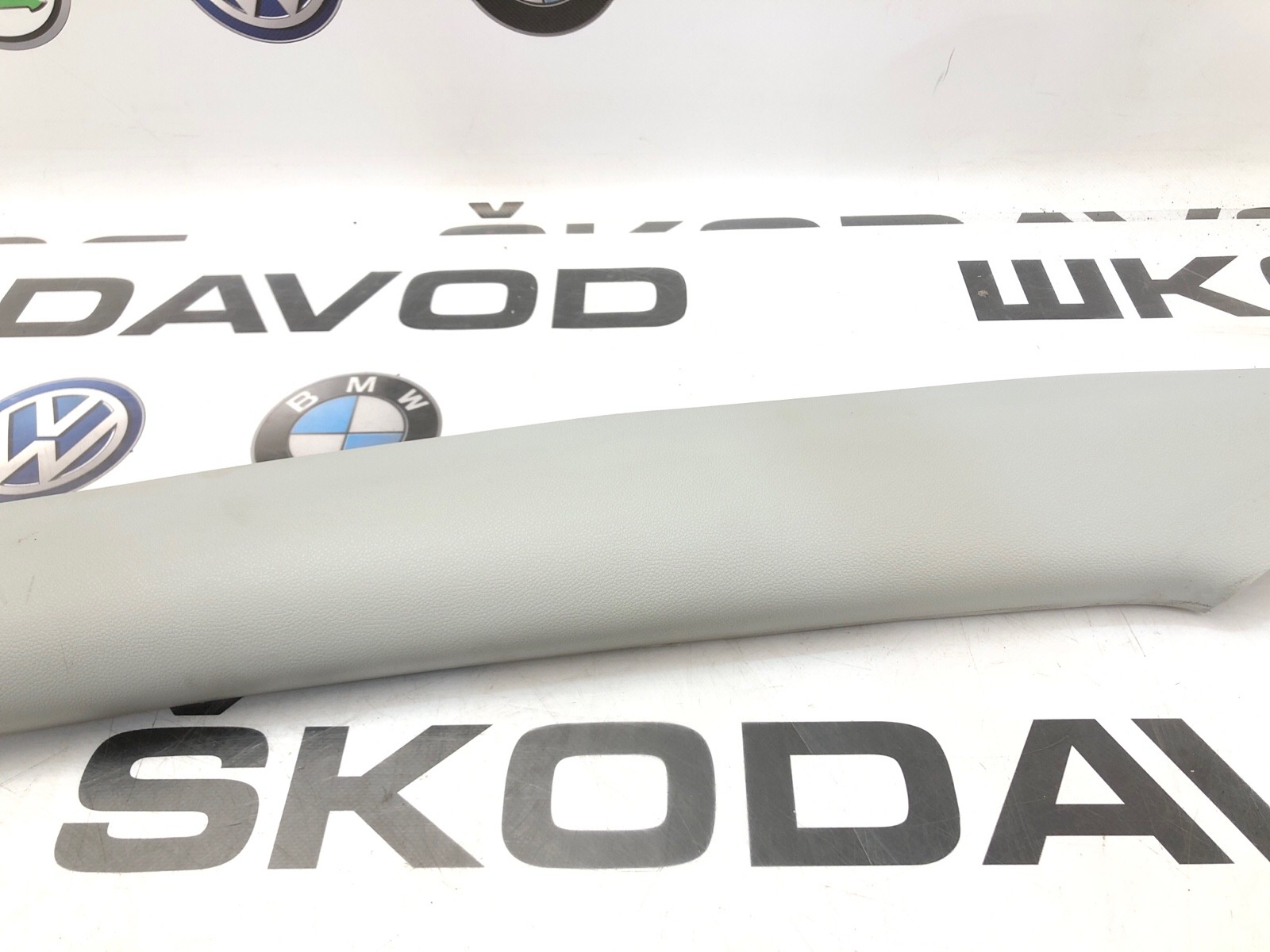 Накладка стойки, 1000 рублей, Москва