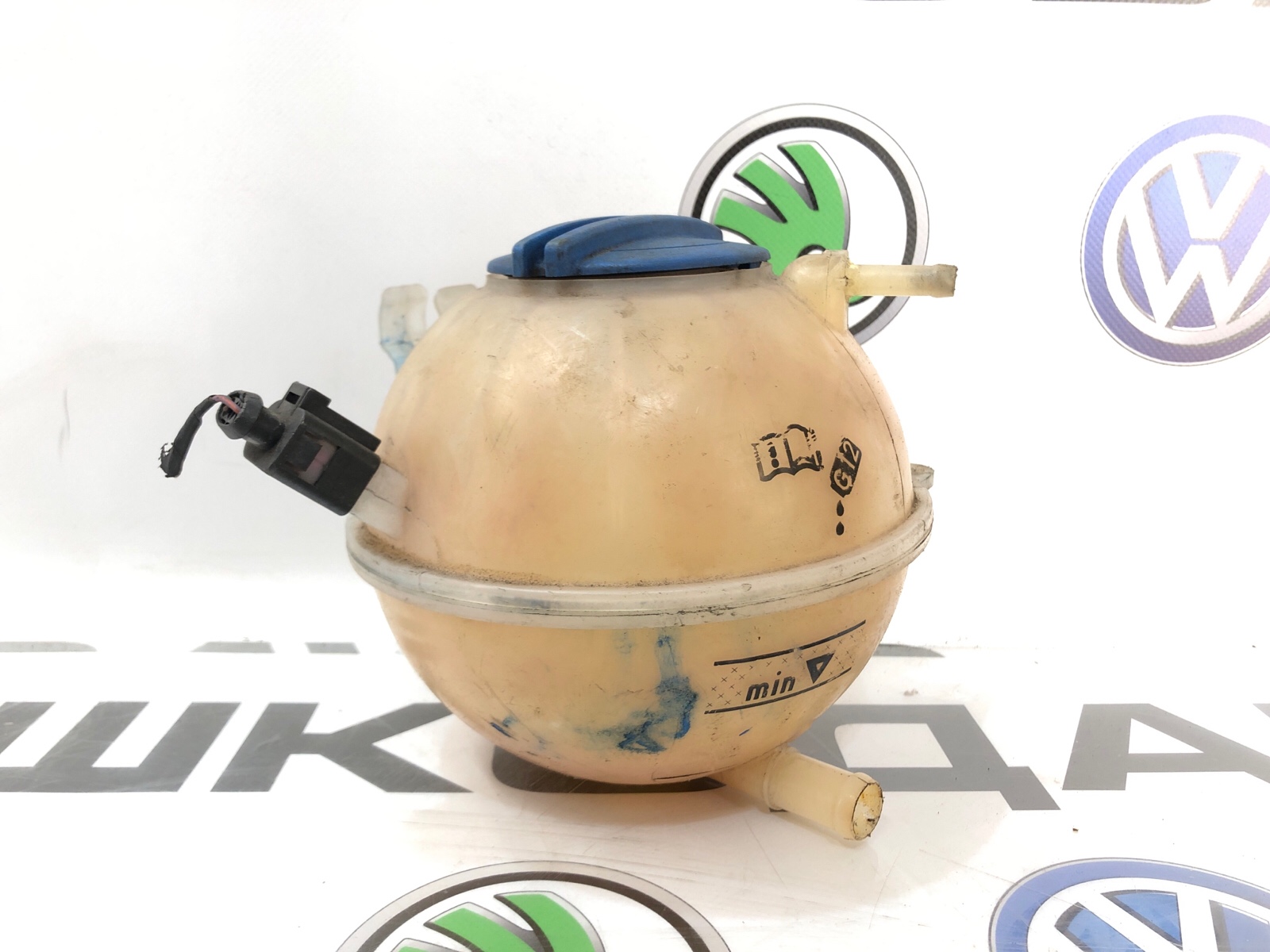 Расширительный бачок, 1000 рублей, Москва