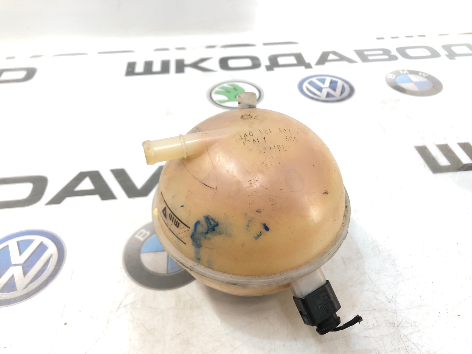 Расширительный бачок, 1000 рублей, Москва