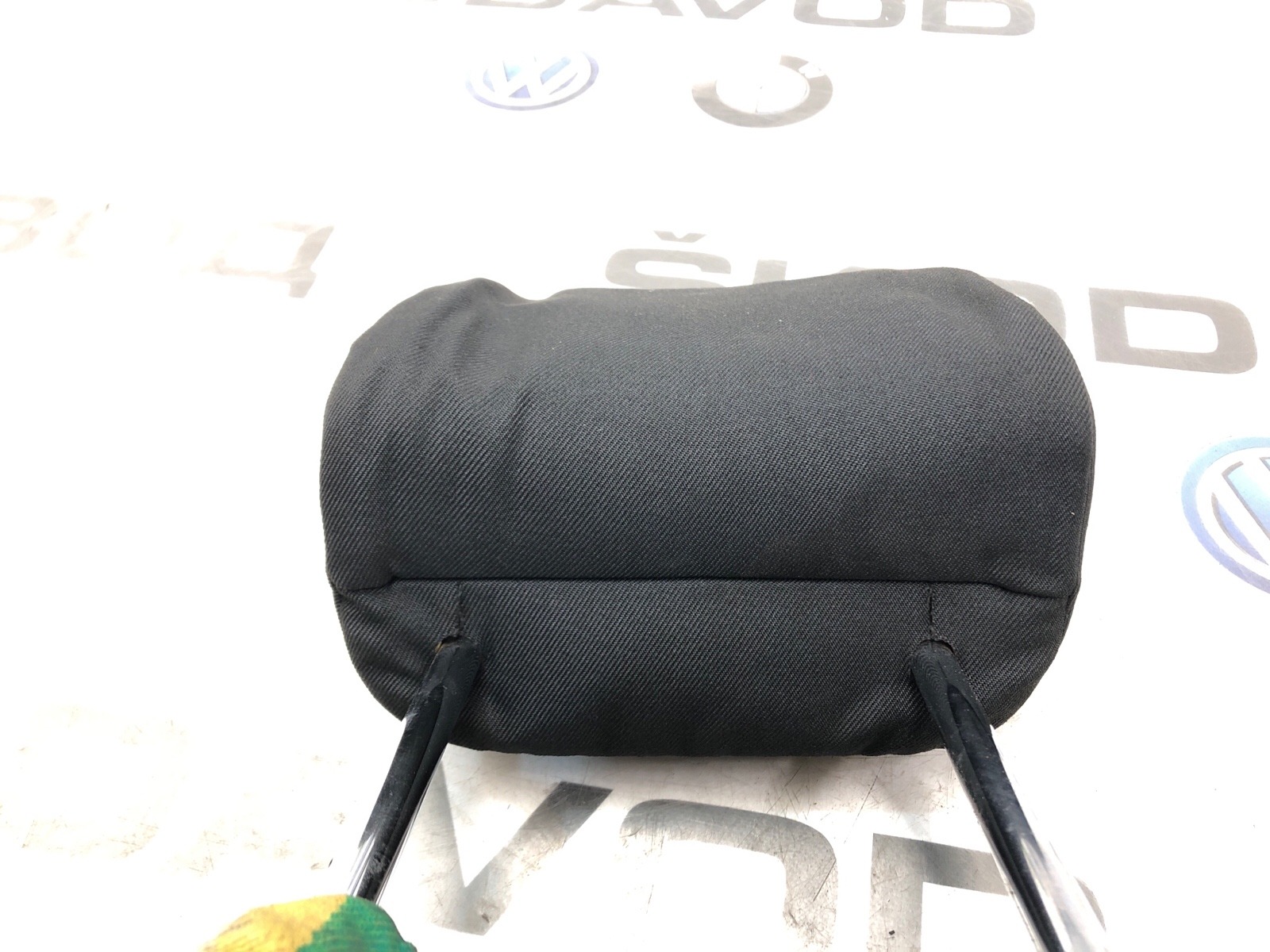 Подголовник, 2000 рублей, Москва