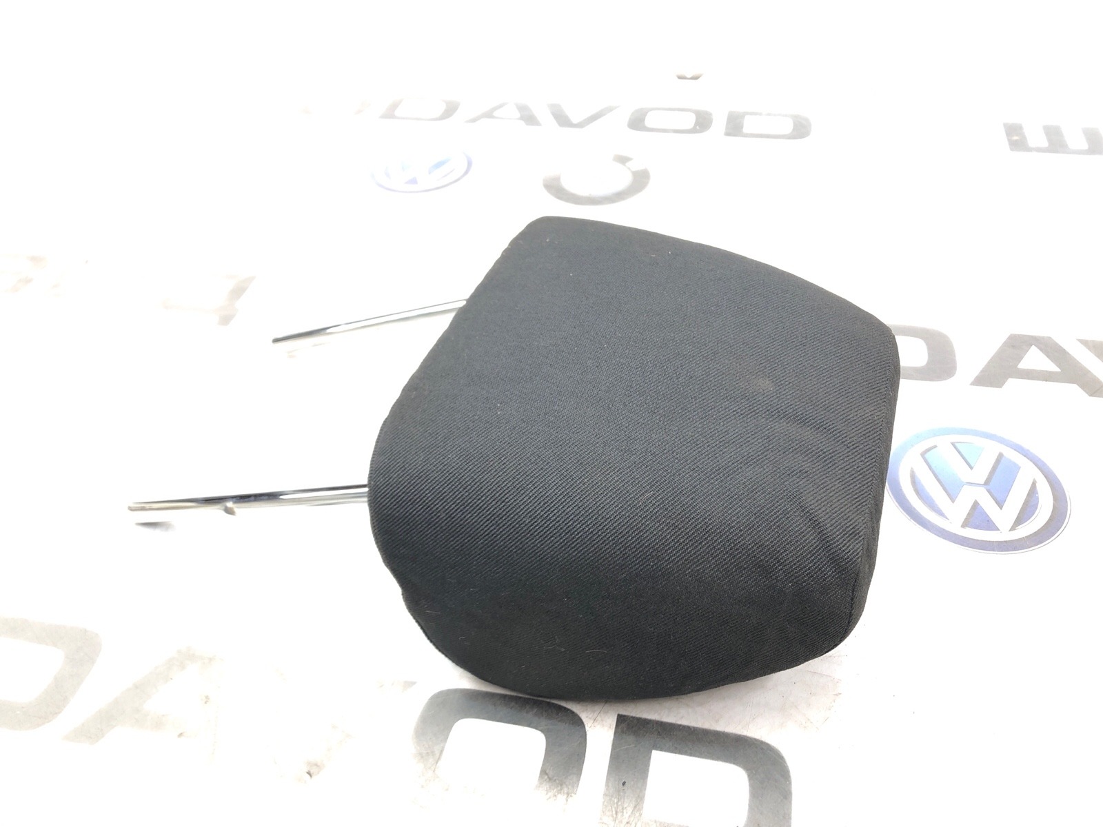 Подголовник, 2000 рублей, Москва