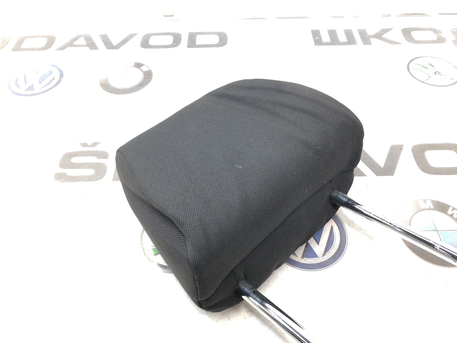 Подголовник, 2000 рублей, Москва