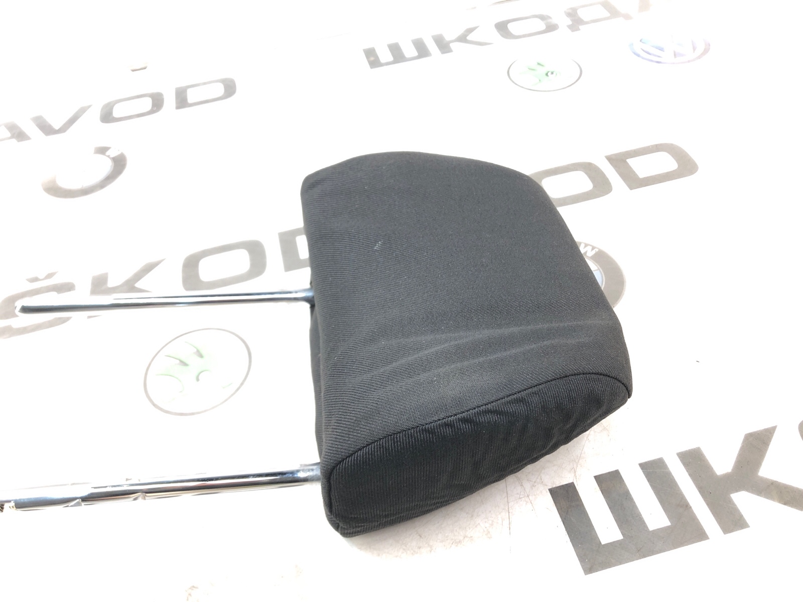 Подголовник, 2000 рублей, Москва