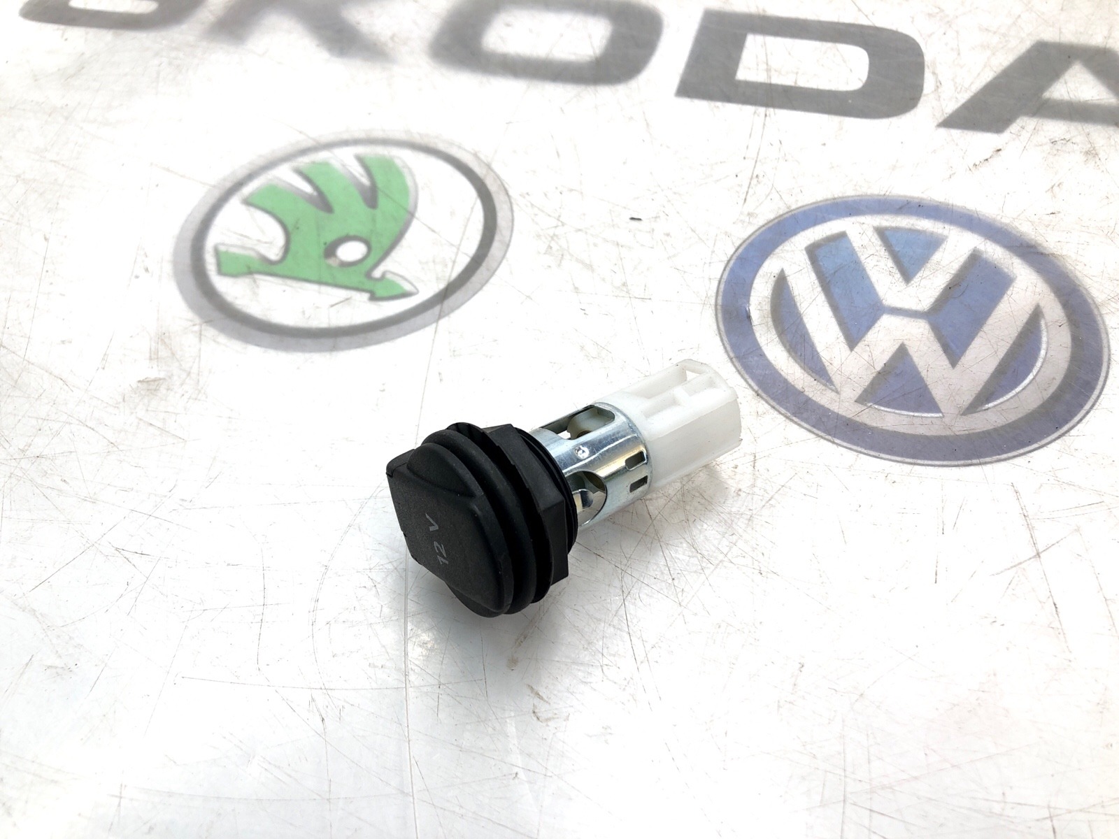 Прикуриватель багажника, 1000 рублей, Москва