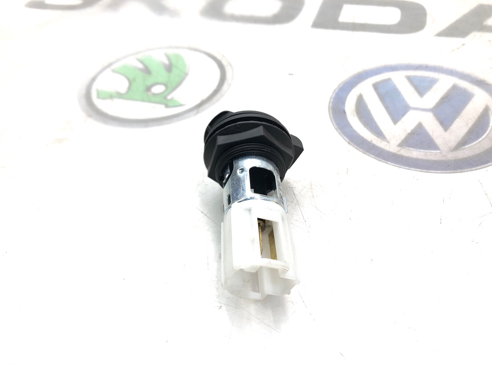 Прикуриватель багажника, 1000 рублей, Москва