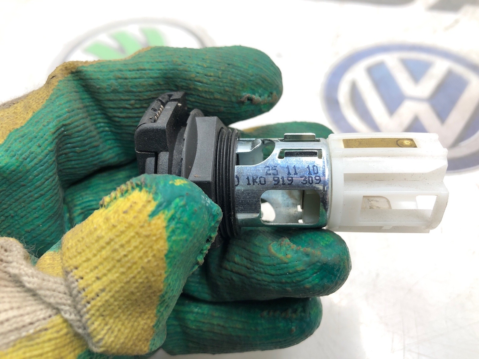 Прикуриватель багажника, 1000 рублей, Москва