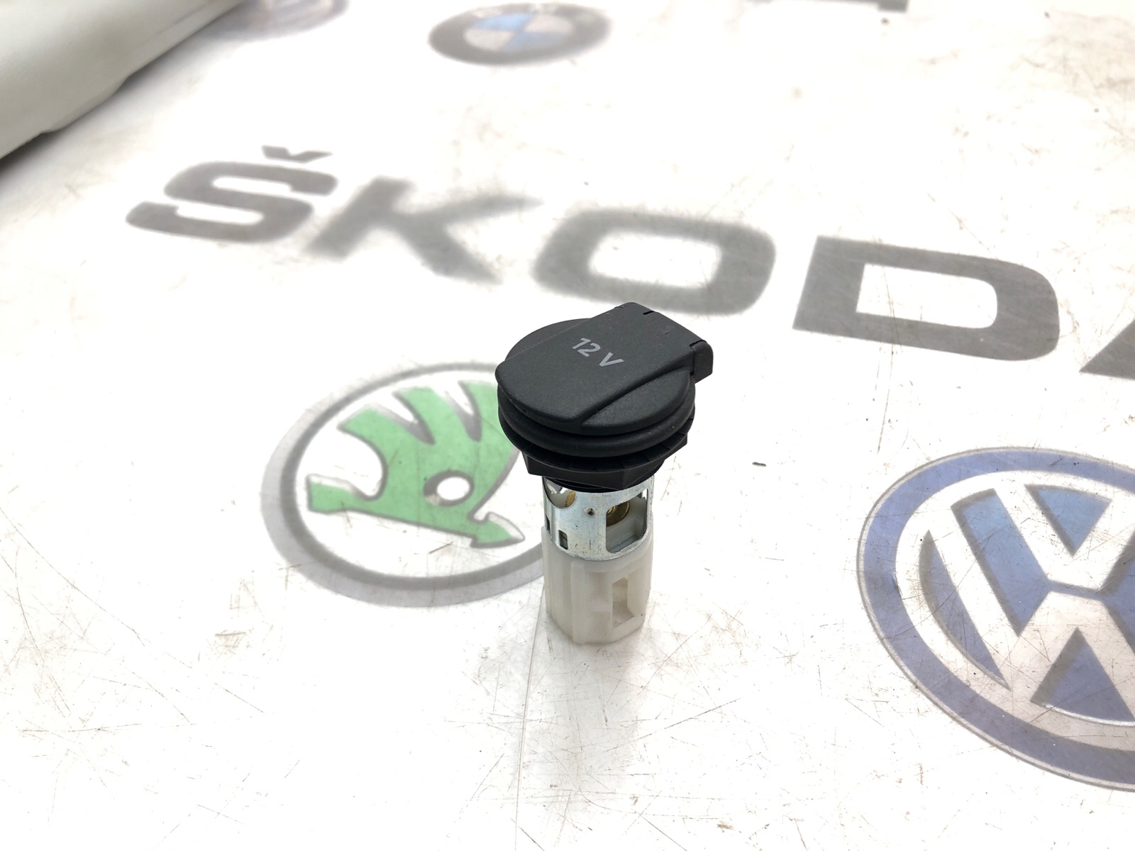 Прикуриватель багажника, 1000 рублей, Москва