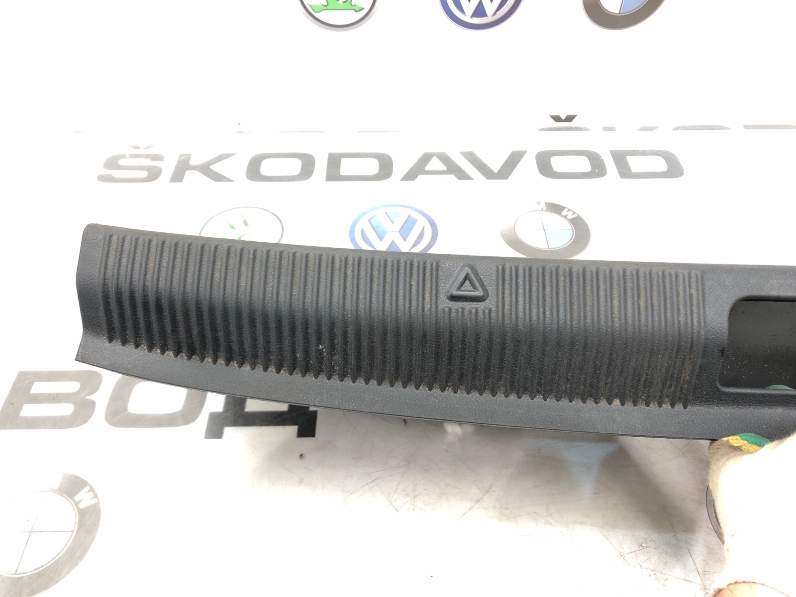 Накладка замка багажника, 1500 рублей, Москва