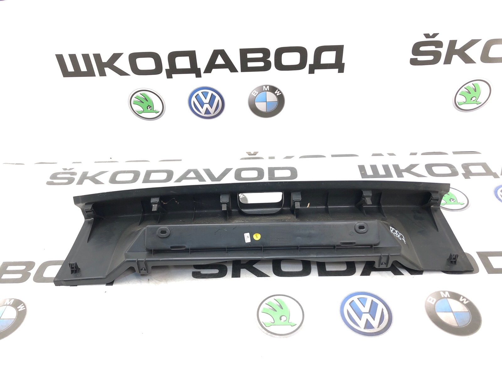 Накладка замка багажника, 1500 рублей, Москва