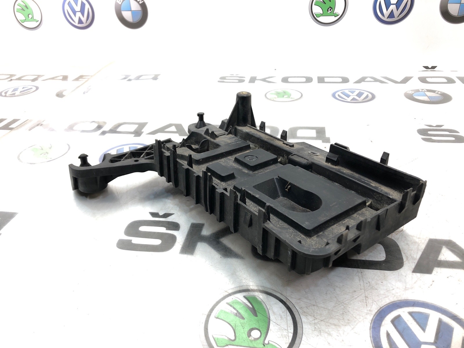 Площадка аккумулятора (АКБ), 1500 рублей, Москва