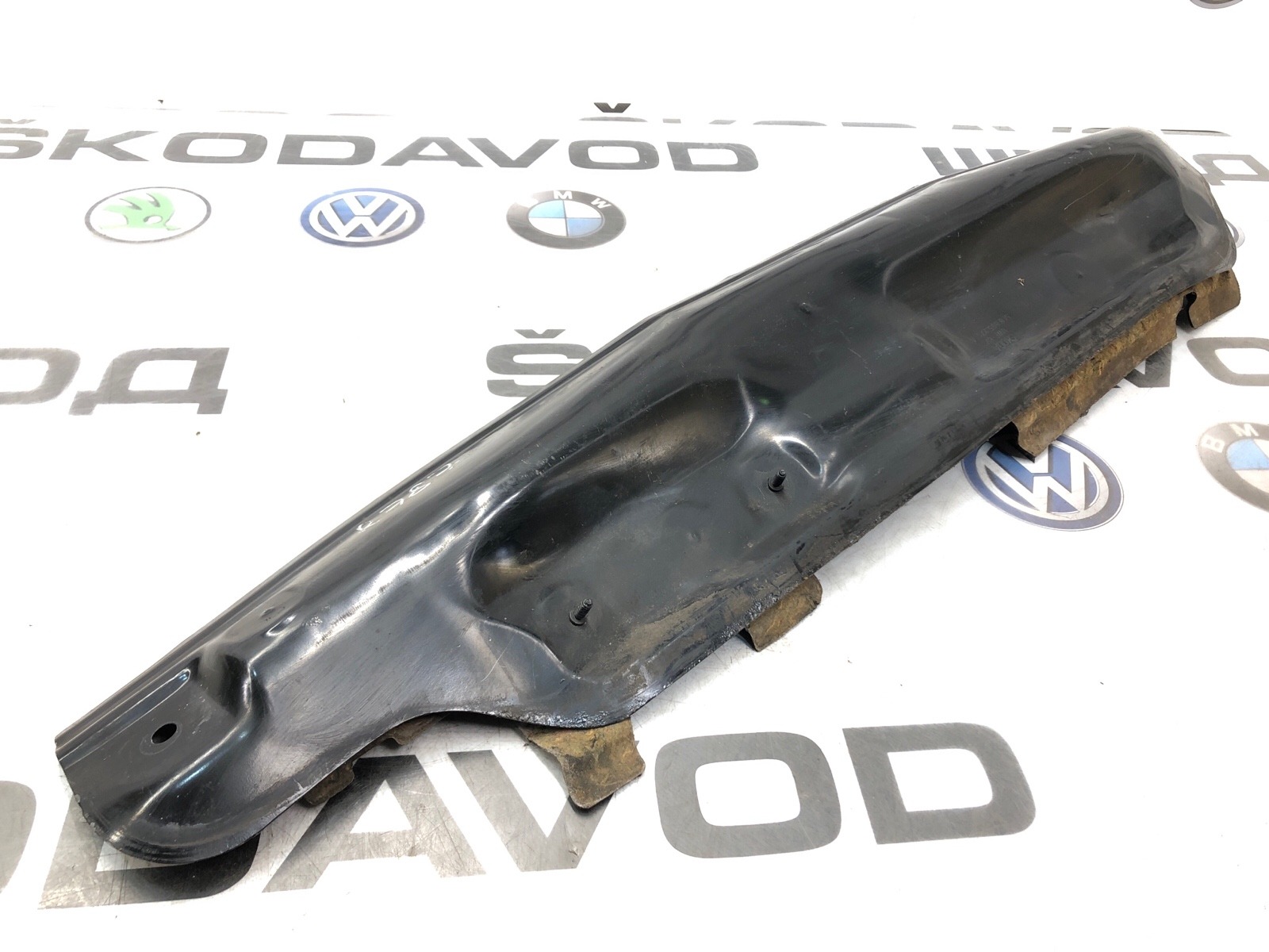 Водосток (водоотводящий короб), 1000 рублей, Москва