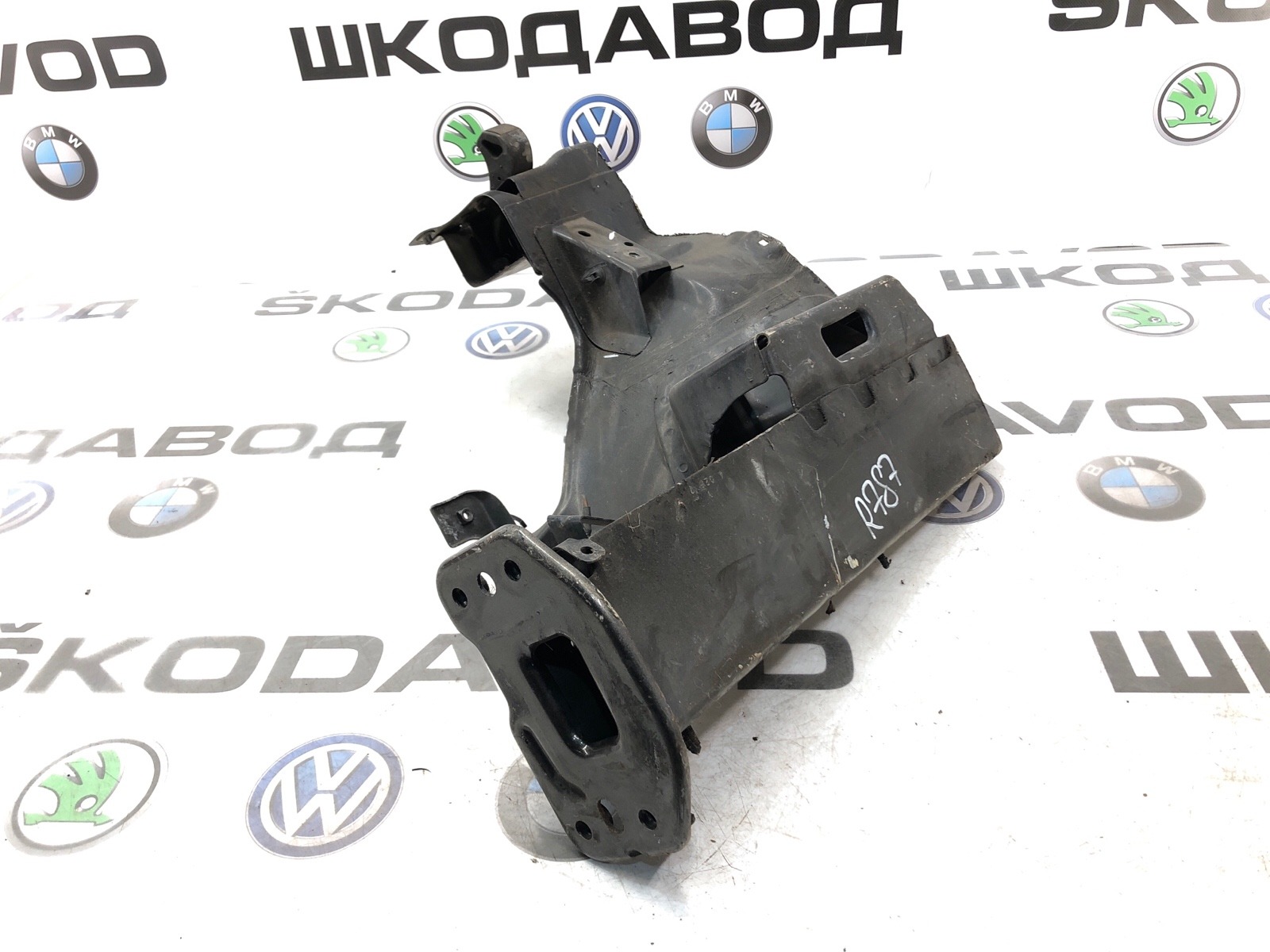 лонжерон, 5000 рублей, Москва