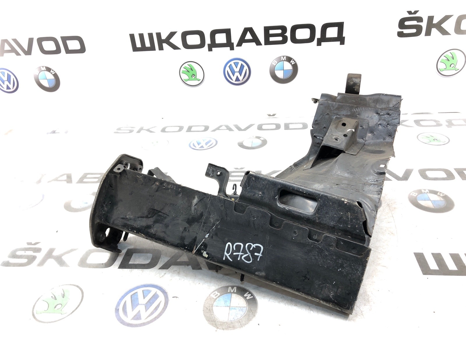 лонжерон, 5000 рублей, Москва