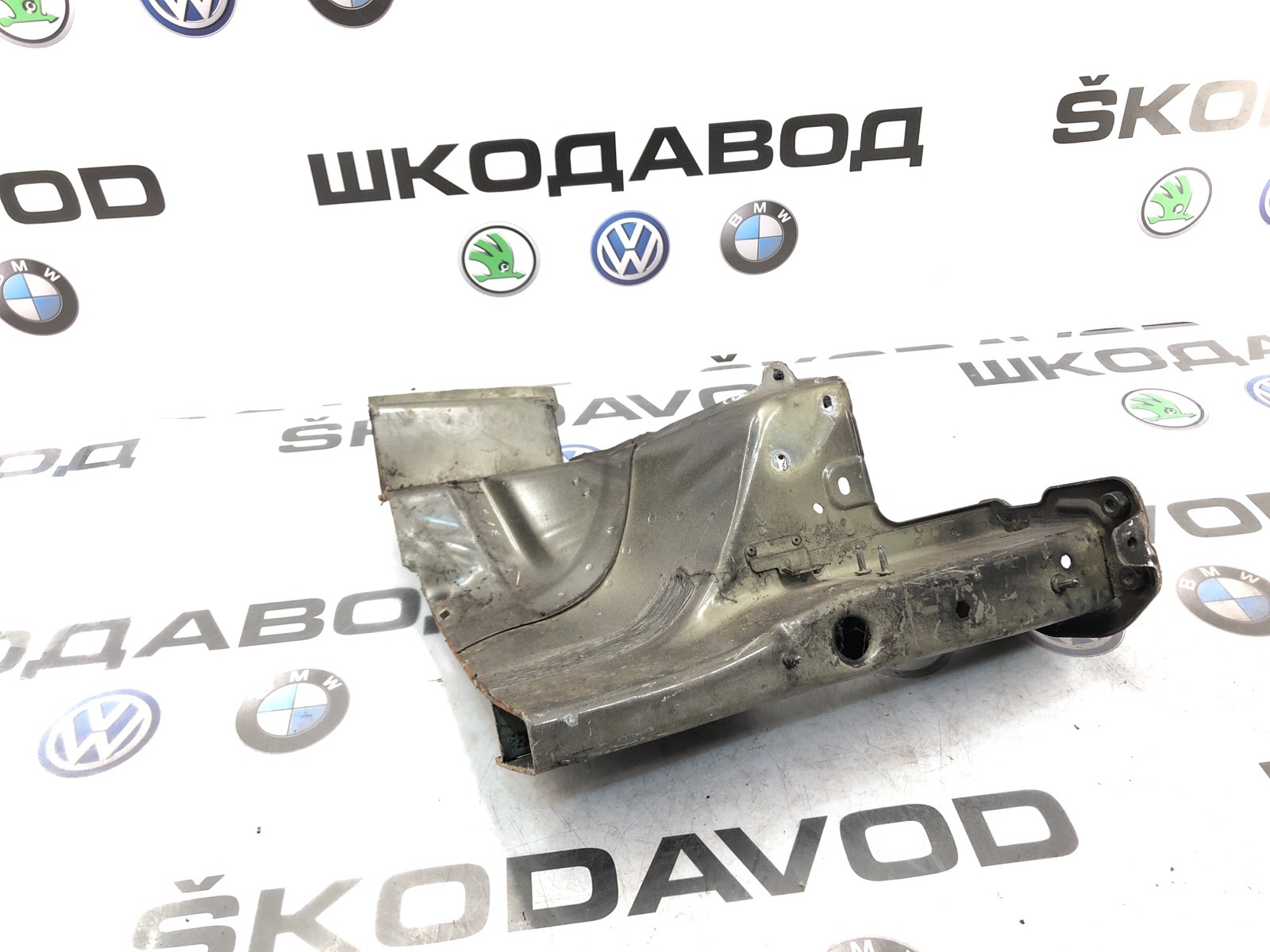 лонжерон, 5000 рублей, Москва