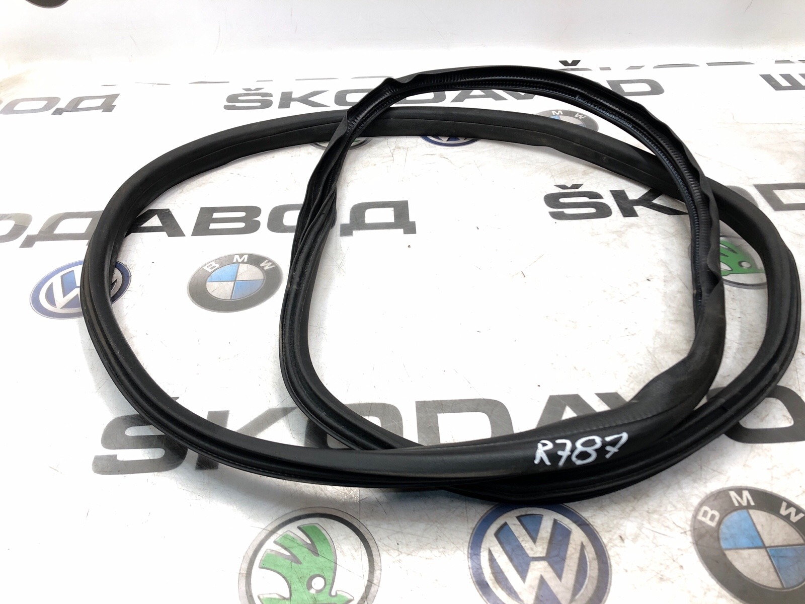 Уплотнитель проема двери, 1000 рублей, Москва