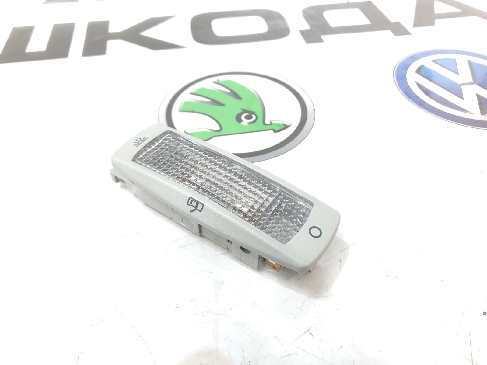 Плафон освещения салона, 500 рублей, Москва