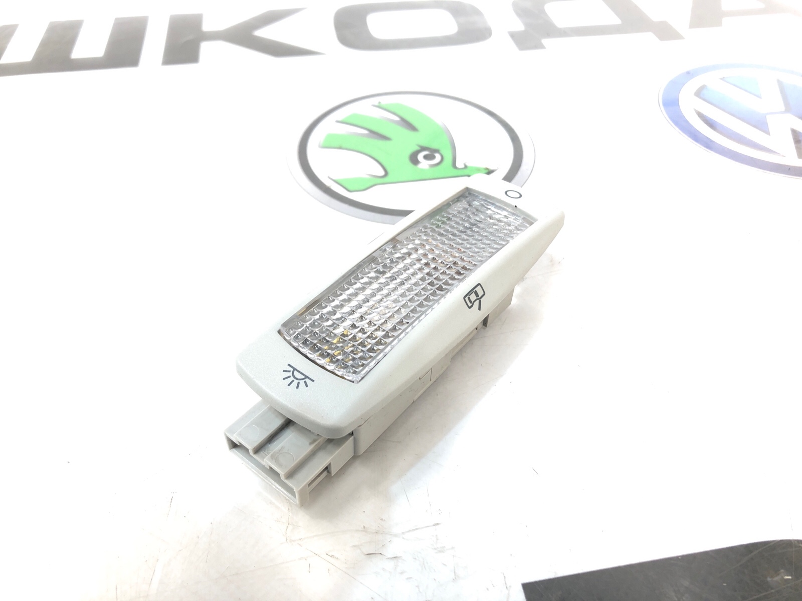 Плафон освещения салона, 500 рублей, Москва