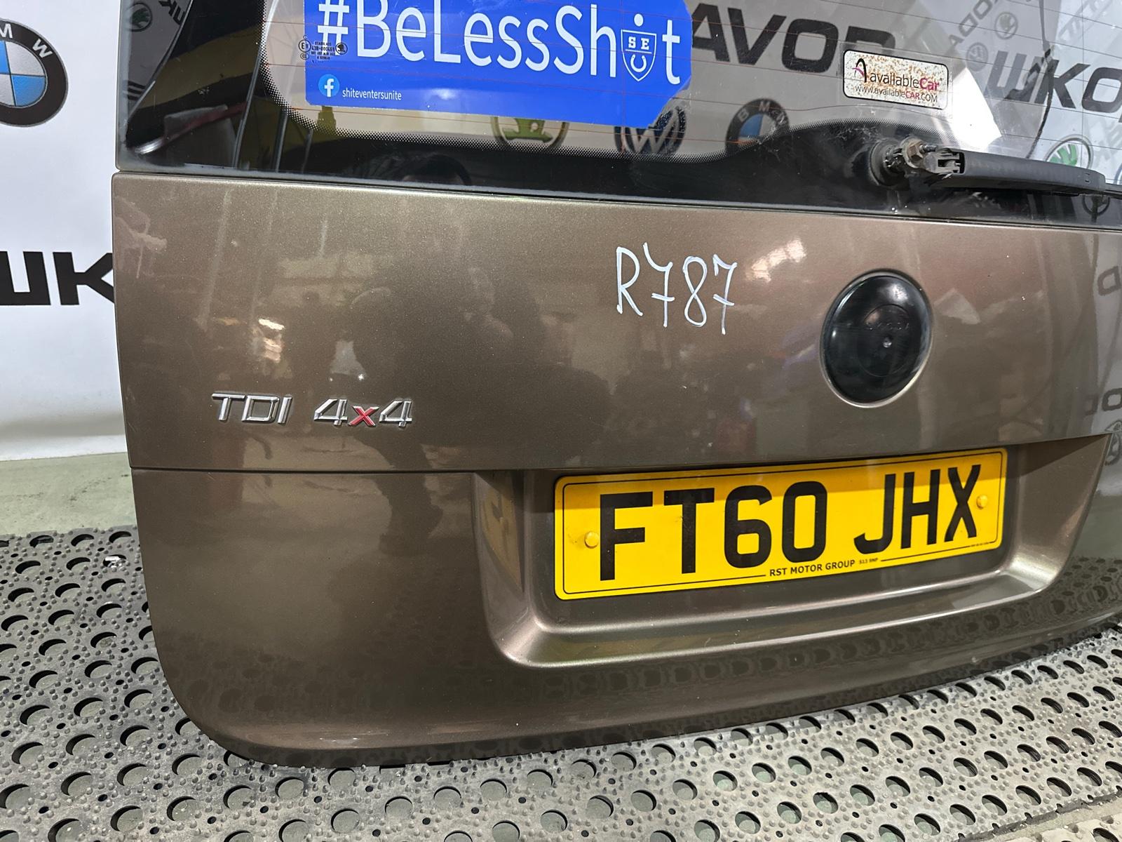 крышка багажника, 25000 рублей, Москва