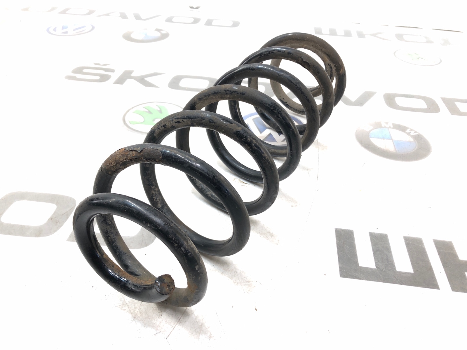 Пружина подвески, 1000 рублей, Москва