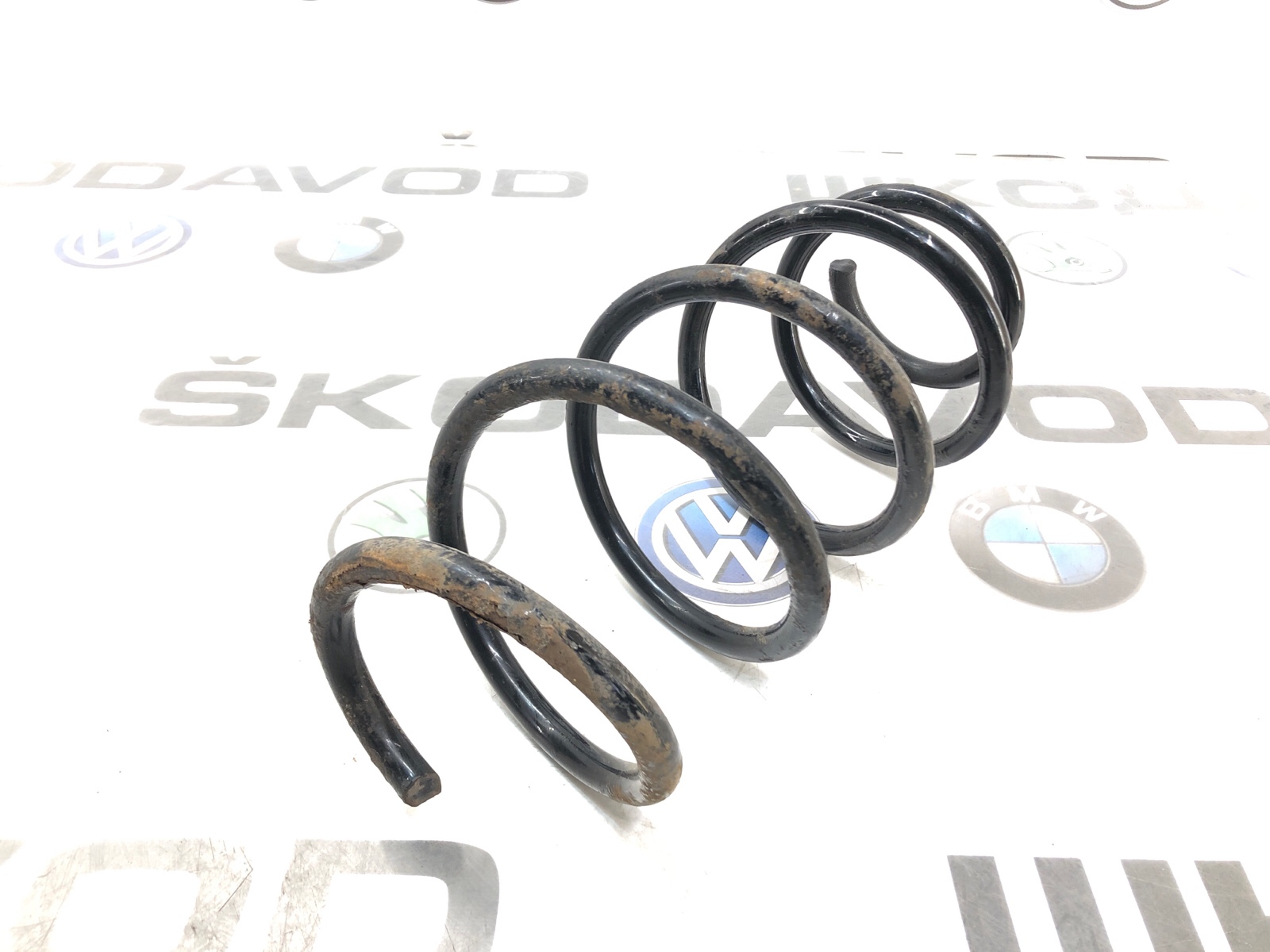 Пружина подвески, 1000 рублей, Москва