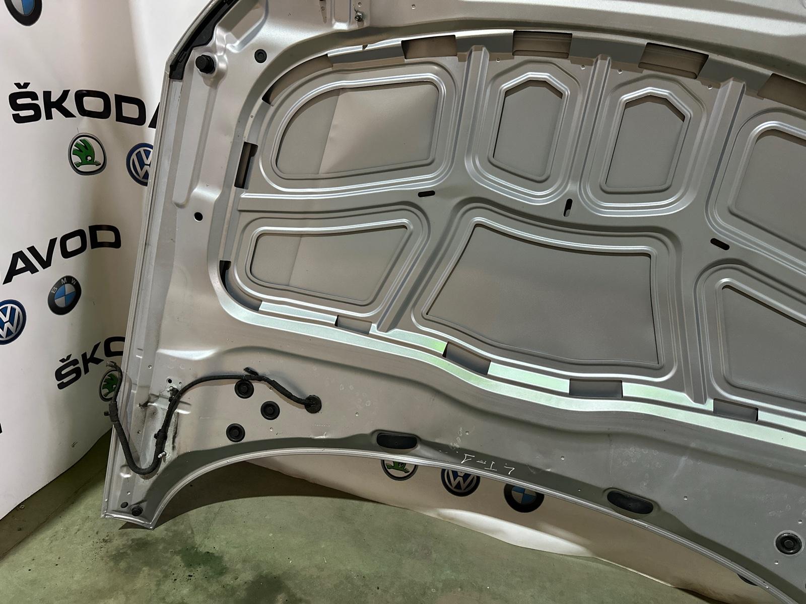 капот, 5000 рублей, Москва