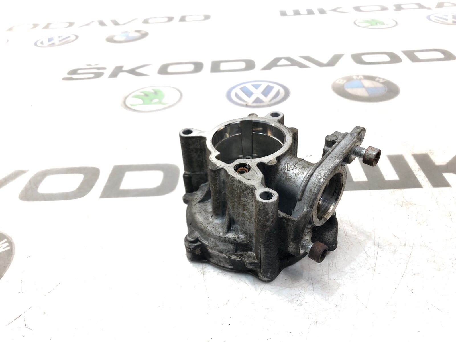 Насос вакуумный, 2000 рублей, Москва