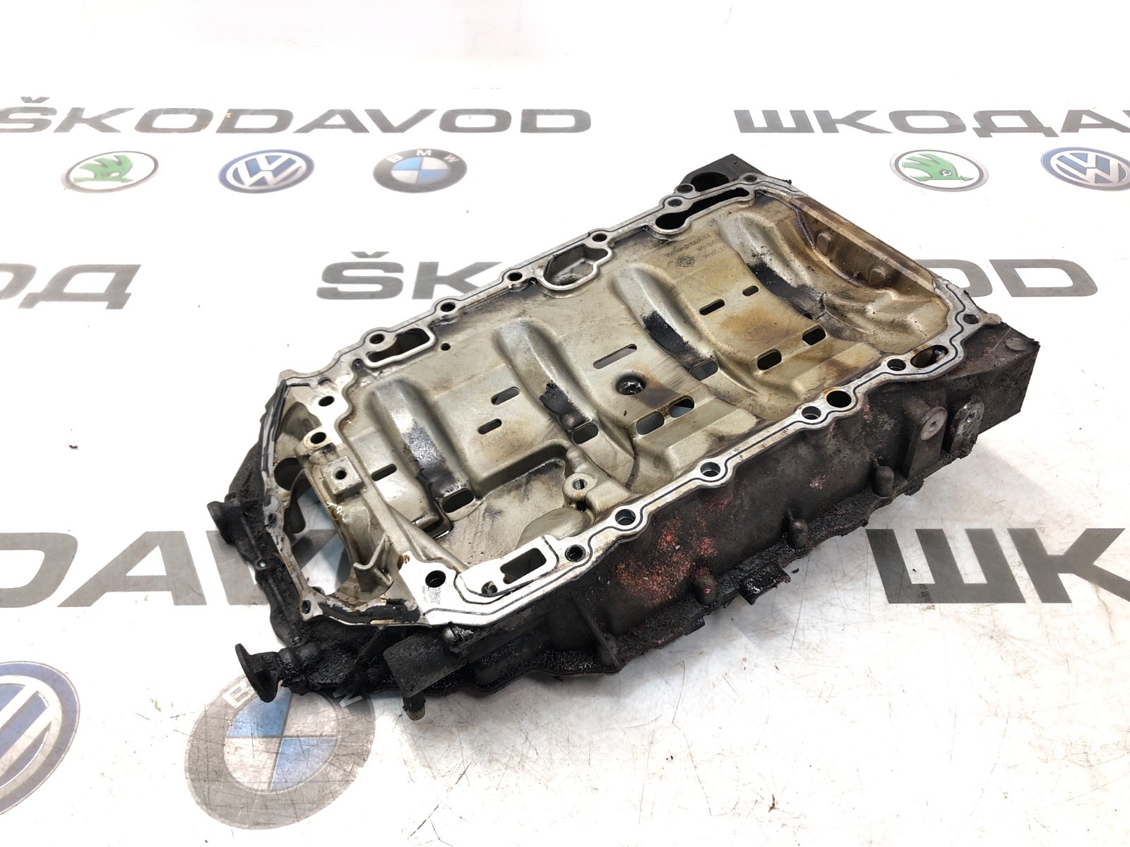 Масляный поддон двигателя, 3000 рублей, Москва