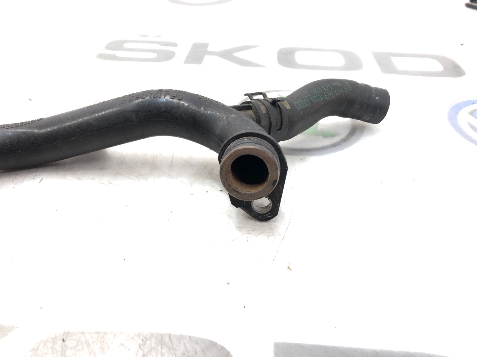 Трубка системы охлаждения, 1000 рублей, Москва