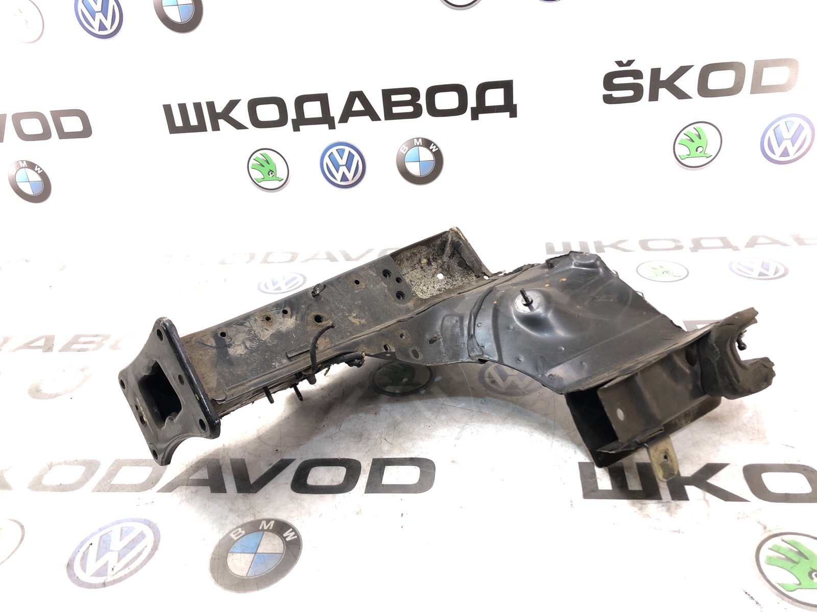 лонжерон, 10000 рублей, Москва