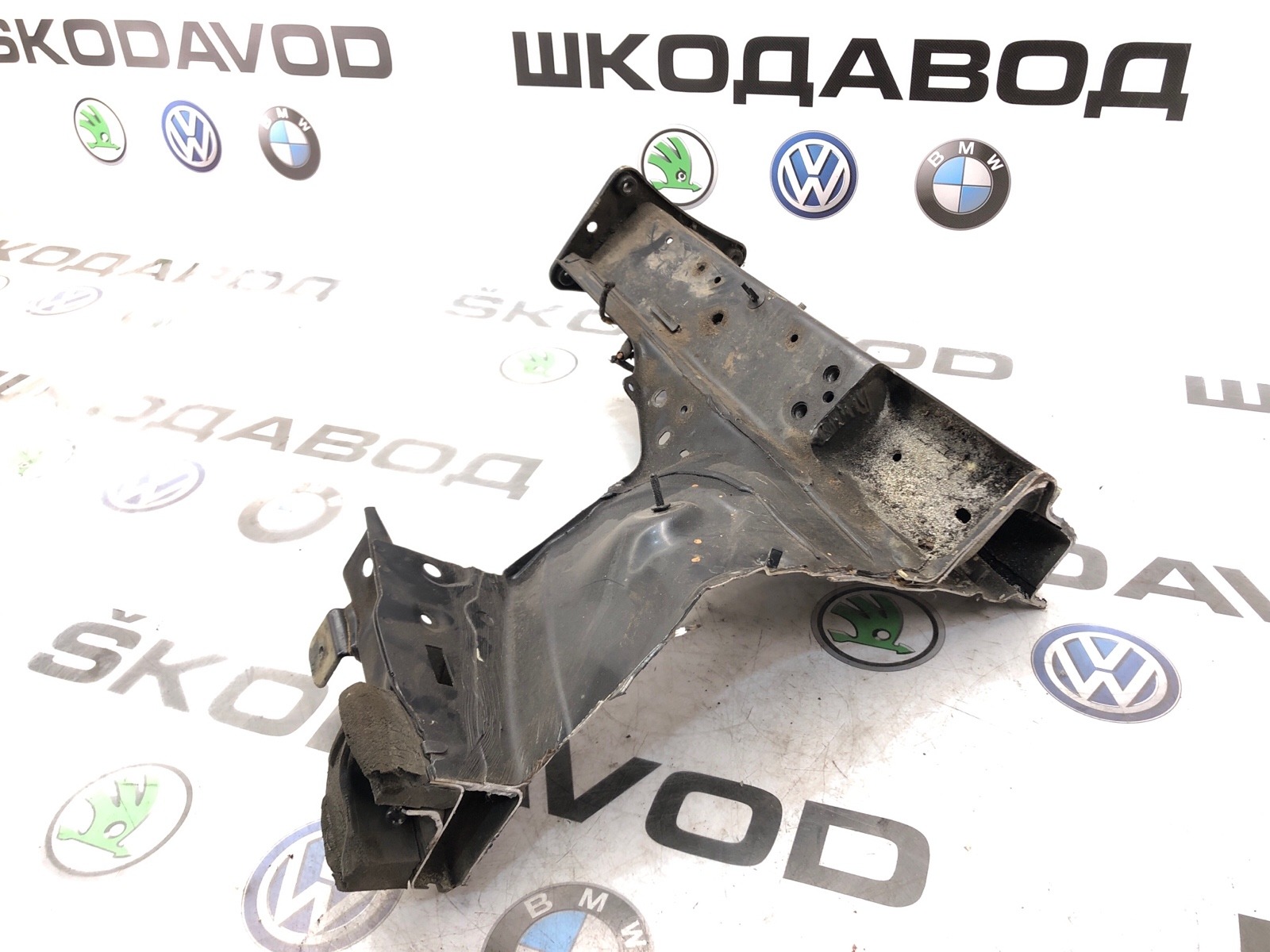 лонжерон, 10000 рублей, Москва