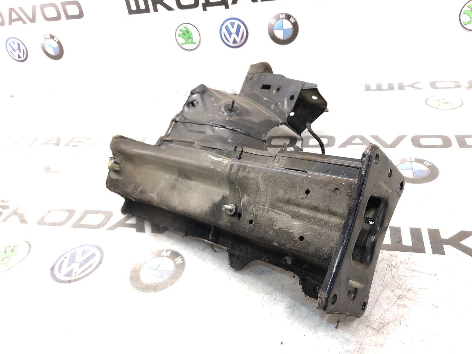 лонжерон, 10000 рублей, Москва